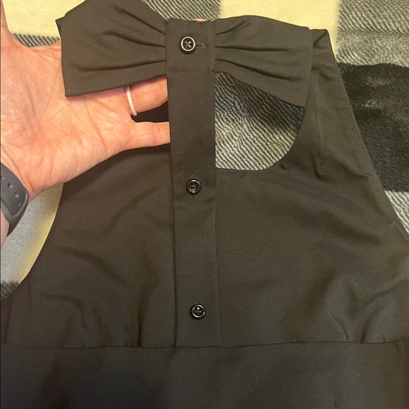 Kate Spade Black Sleeveless Dress with Bow & Button Details size 6 EUC STUNNING - Picture 16 of 16